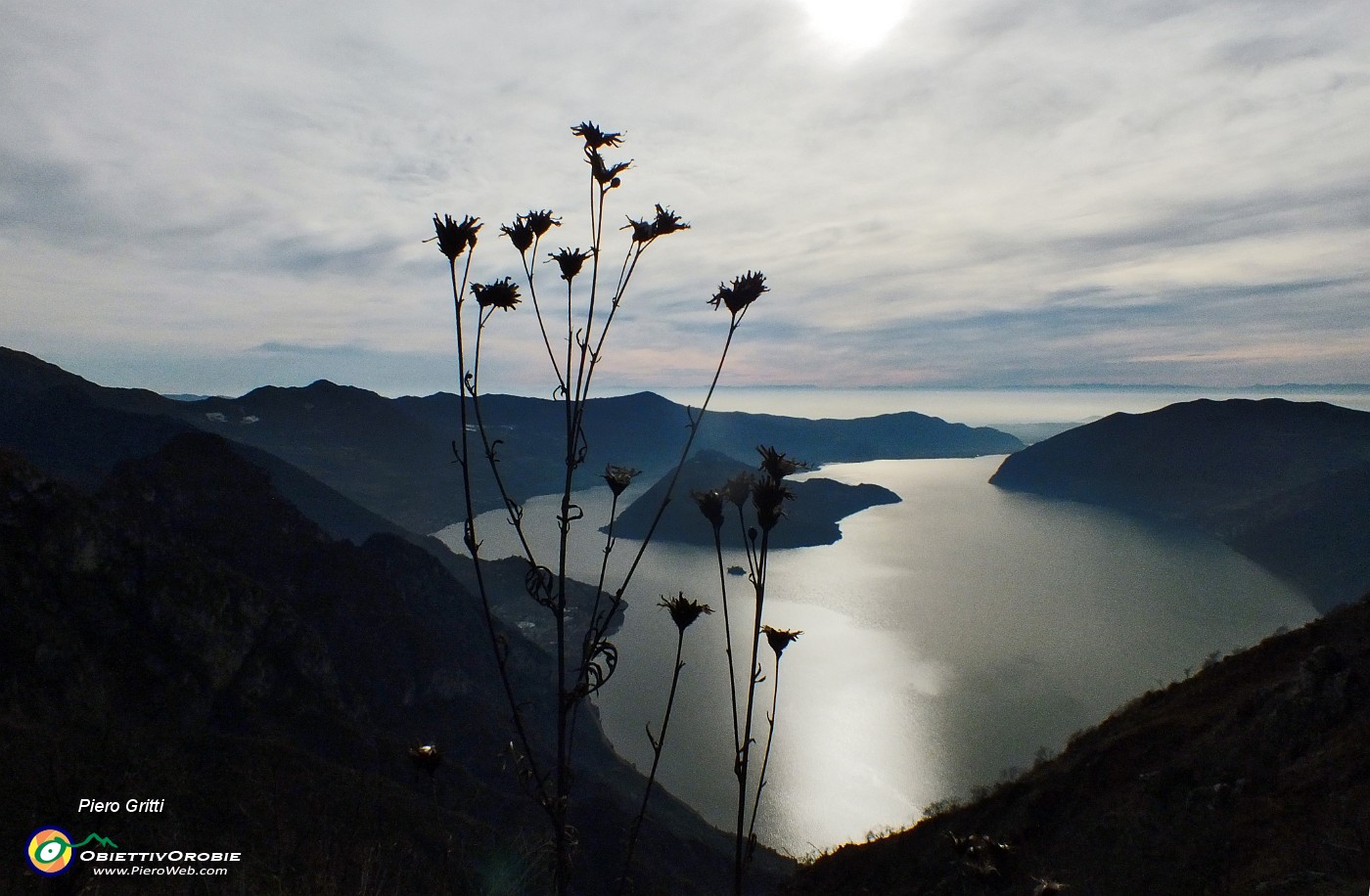 53 Vista sud sul Lago d'Iseo.JPG